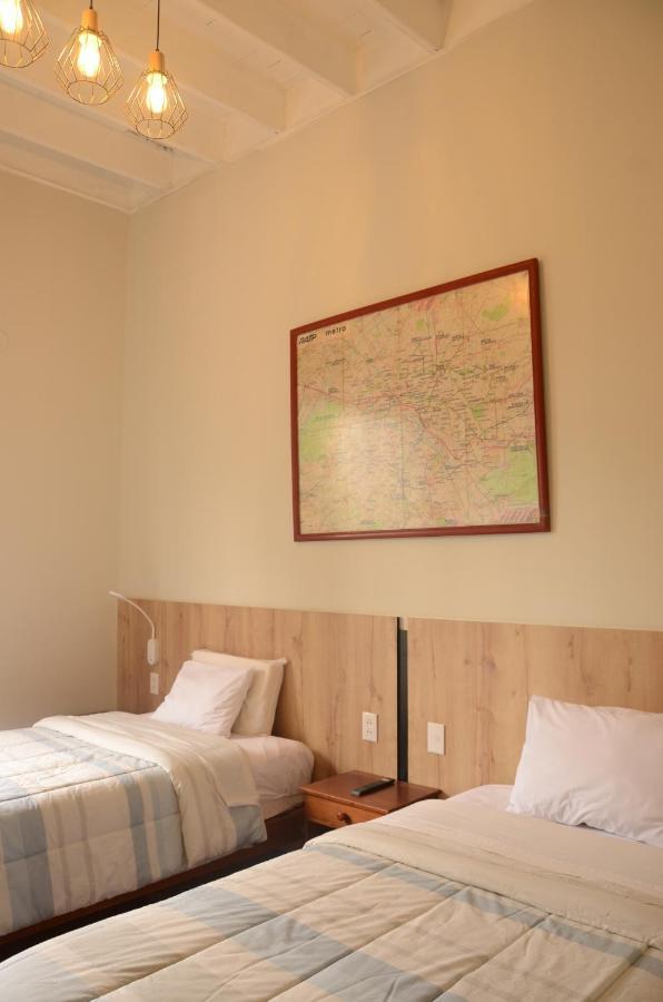 Flying Dog Lima B&B Bagian luar foto
