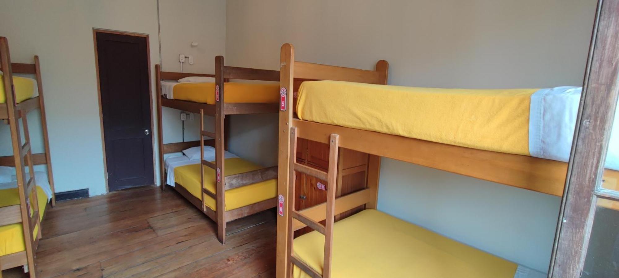 Flying Dog Lima B&B Bagian luar foto